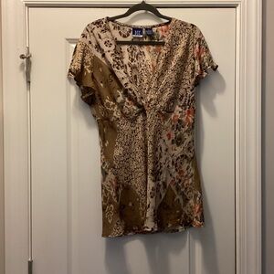 ICC Women's Floral Patchwork Blouse - Brown and Cream